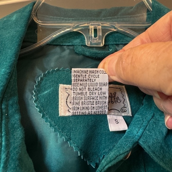 Suede Emerald Green Jacket, snap button, women’s Small NWOT -✨ Originally $150 - Picture 3 of 11